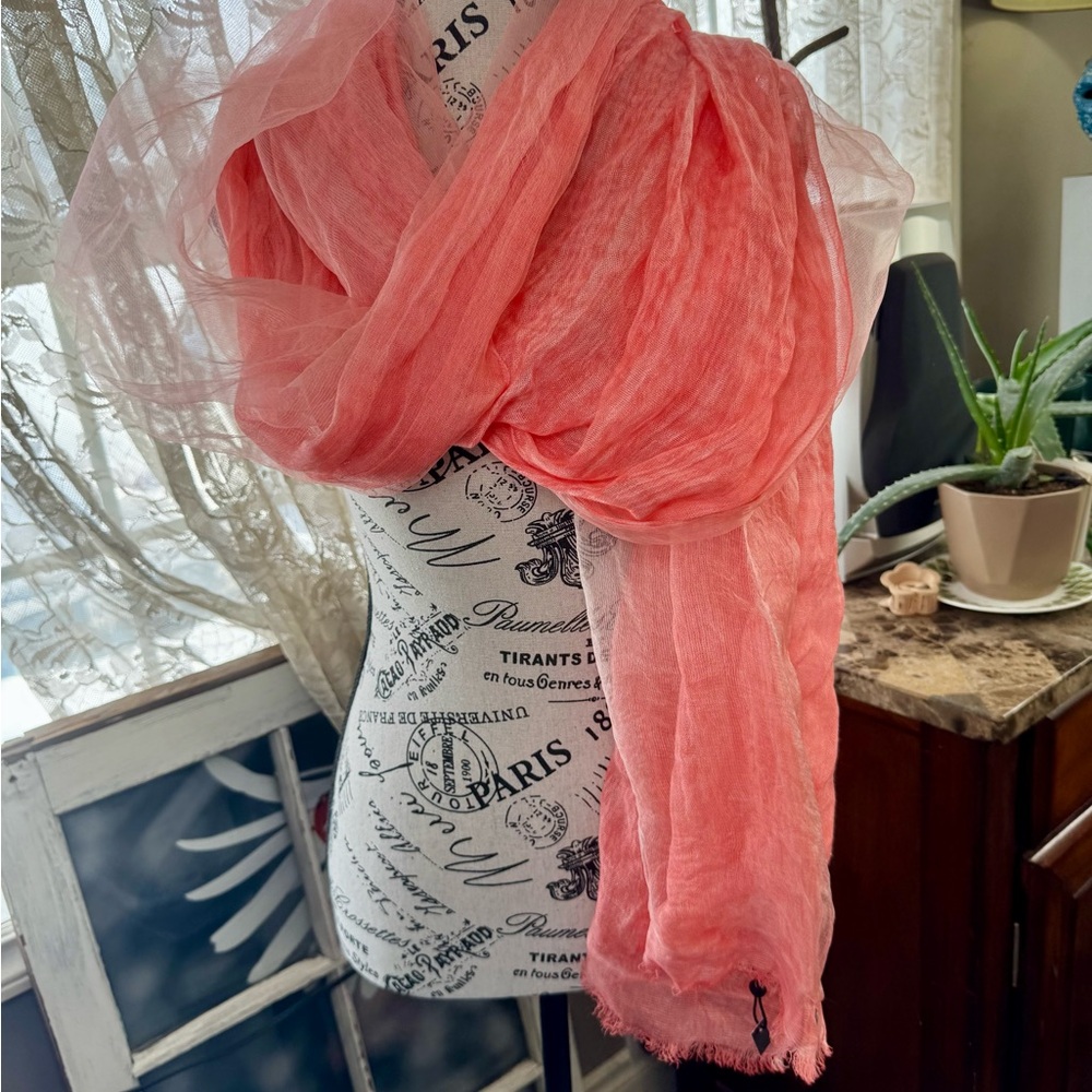 Pink Scarf in Soft Lightweight Fabric for Versatile Styling